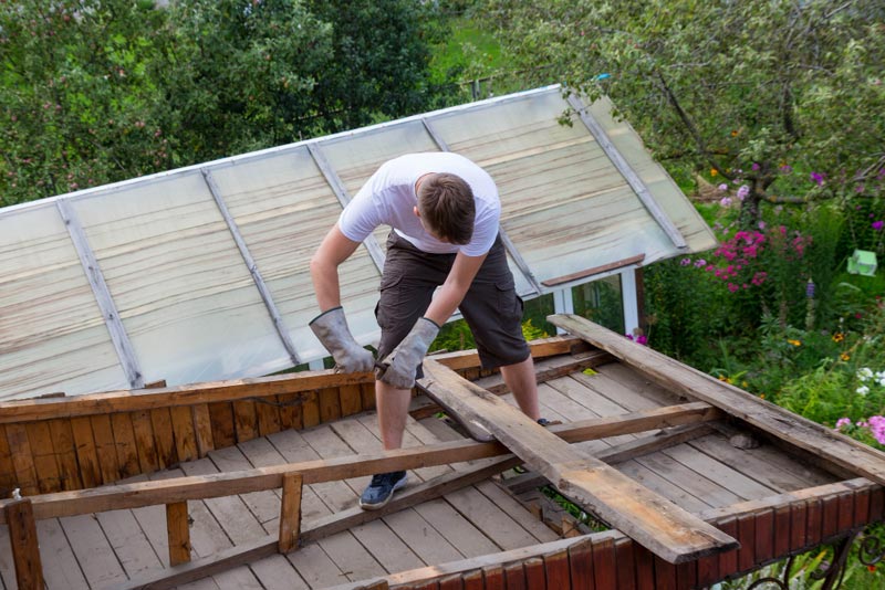 maintaining a gazebo roof